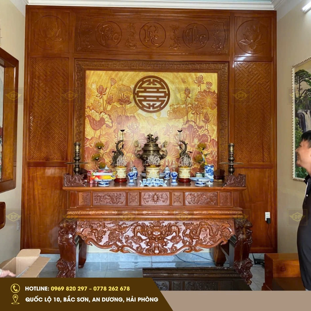 Bàn thờ gỗ tự nhiên – Vẻ đẹp truyền thống và bền vững