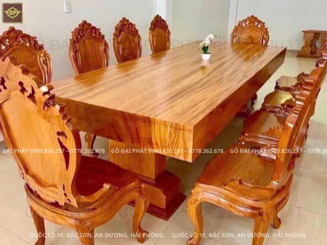 Bàn ghế gỗ nguyên khối - Tạo dấu ấn phong cách cho không