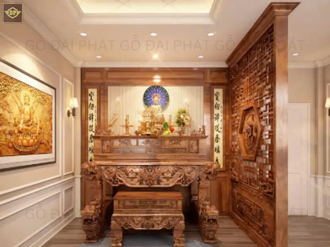 Mẫu bàn thờ gỗ tự nhiên trang nghiêm, tinh tế cho gia chủ